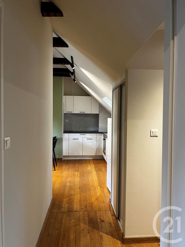 Appartement F2 à louer - 2 pièces - 43.0 m2 - RODEZ - 12 - MIDI-PYRENEES - Century 21 Foch Immobilier