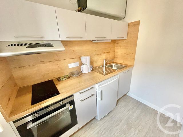 Appartement Studio à louer - 1 pièce - 29.0 m2 - RODEZ - 12 - MIDI-PYRENEES - Century 21 Foch Immobilier