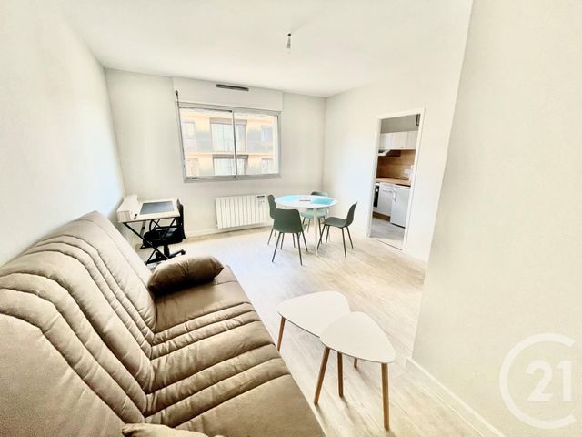Appartement Studio à louer - 1 pièce - 29.0 m2 - RODEZ - 12 - MIDI-PYRENEES - Century 21 Foch Immobilier