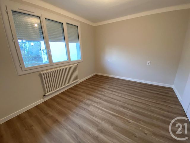Appartement F2 à louer - 2 pièces - 51.16 m2 - RODEZ - 12 - MIDI-PYRENEES - Century 21 Foch Immobilier