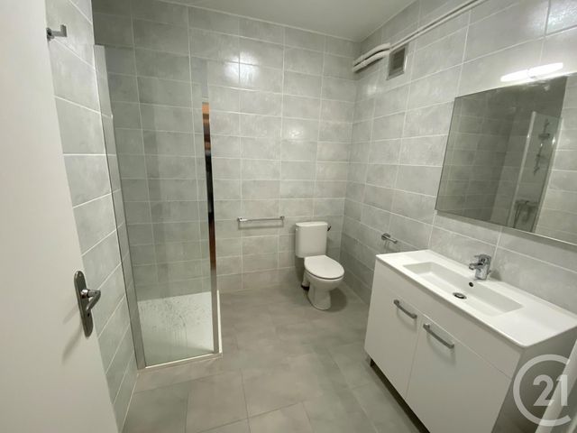 Appartement F2 à louer - 2 pièces - 51.16 m2 - RODEZ - 12 - MIDI-PYRENEES - Century 21 Foch Immobilier
