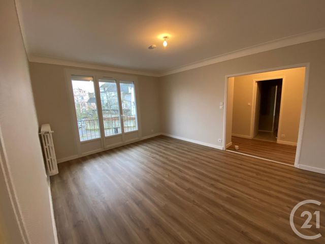 Appartement F2 à louer - 2 pièces - 51.16 m2 - RODEZ - 12 - MIDI-PYRENEES - Century 21 Foch Immobilier