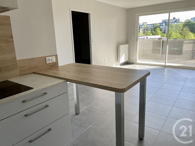 Appartement T2 à louer - 2 pièces - 45.75 m2 - RODEZ - 12 - MIDI-PYRENEES - Century 21 Foch Immobilier