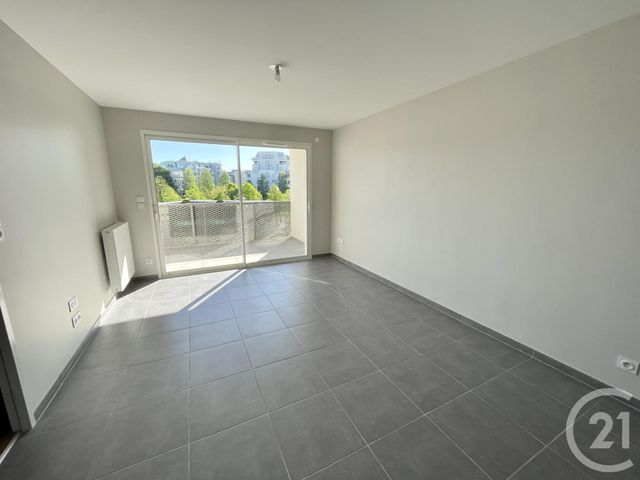 Appartement T2 à louer - 2 pièces - 45.75 m2 - RODEZ - 12 - MIDI-PYRENEES - Century 21 Foch Immobilier