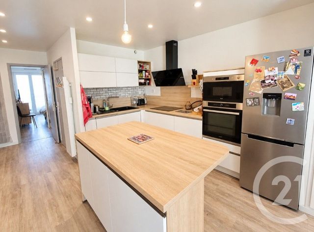 Appartement T2 à vendre - 2 pièces - 56.27 m2 - RODEZ - 12 - MIDI-PYRENEES - Century 21 Foch Immobilier