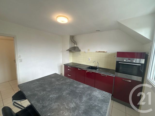 Appartement T2 à louer - 2 pièces - 46.0 m2 - RODEZ - 12 - MIDI-PYRENEES - Century 21 Foch Immobilier