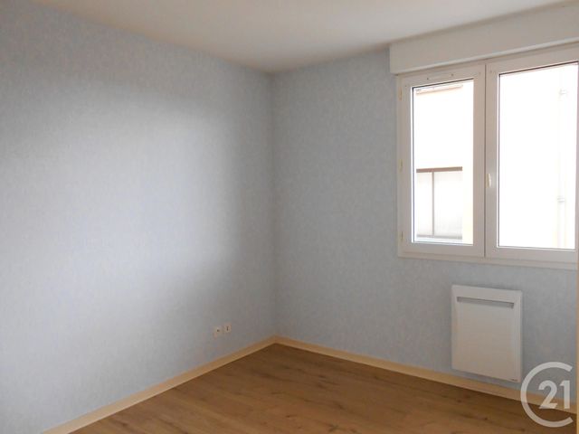 Appartement F2 à louer - 2 pièces - 42.75 m2 - RODEZ - 12 - MIDI-PYRENEES - Century 21 Foch Immobilier