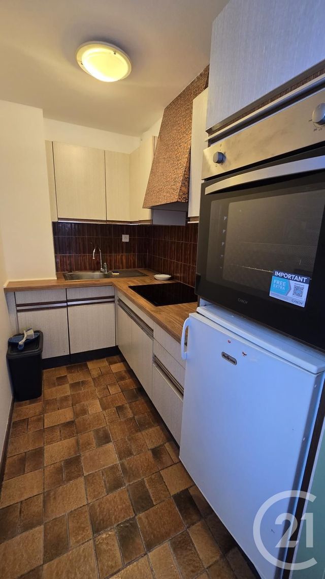 Appartement T2 à louer - 2 pièces - 41.27 m2 - RODEZ - 12 - MIDI-PYRENEES - Century 21 Foch Immobilier