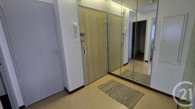 Appartement T2 à louer - 2 pièces - 41.27 m2 - RODEZ - 12 - MIDI-PYRENEES - Century 21 Foch Immobilier