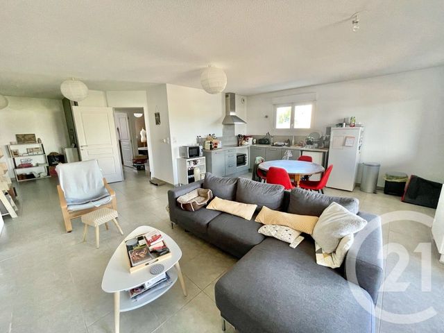 Appartement T3 à louer - 3 pièces - 78.35 m2 - ONET LE CHATEAU - 12 - MIDI-PYRENEES - Century 21 Foch Immobilier
