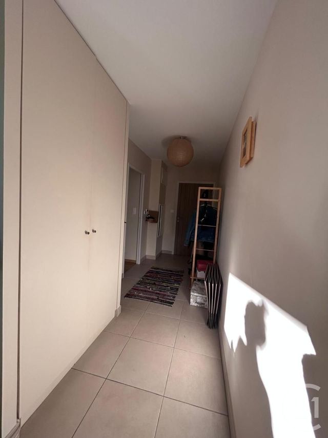 Appartement F2 à louer - 2 pièces - 47.6 m2 - LE MONASTERE - 12 - MIDI-PYRENEES - Century 21 Foch Immobilier