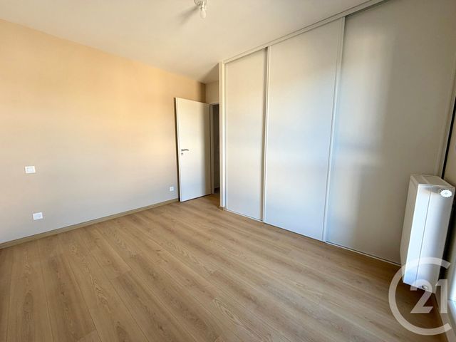 Appartement F2 à louer - 2 pièces - 46.55 m2 - LUC LA PRIMAUBE - 12 - MIDI-PYRENEES - Century 21 Foch Immobilier